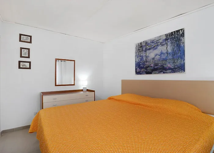 Peppe's Apartment *